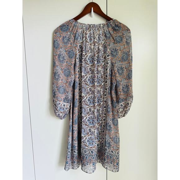 Joie Foxley Silk Boho Pheasant Style Summer dress Size Medium Blue Pink - Picture 9 of 10